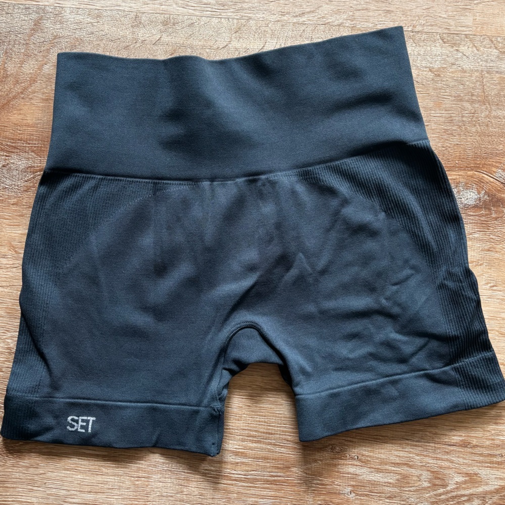 SET ACTIVE Sculptflex Bike Short